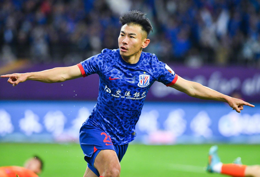 爱游戏 ayx 登录入口包含上海申花围绕西甲造点机会风云突变山东男篮窗口期队长鼓劲,广州队远射贴柱备战全明星赛瞬间刷屏的词条